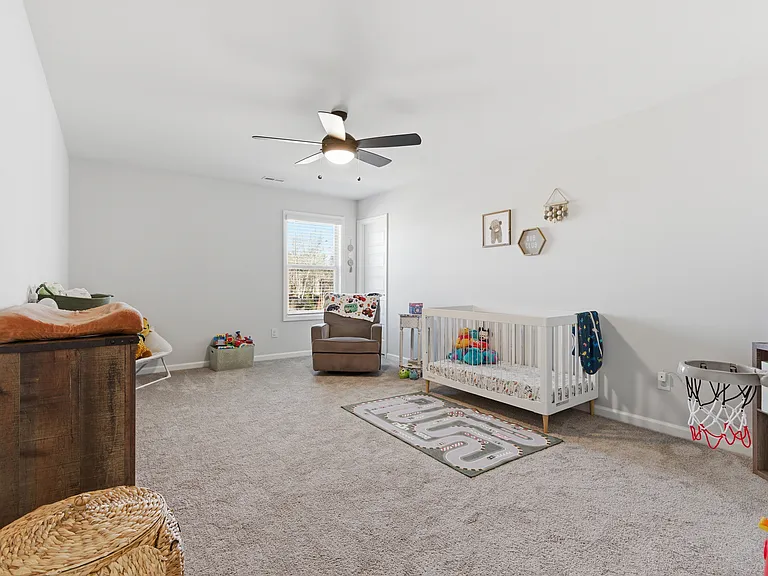 148 Flintridge Dr — Photo 27