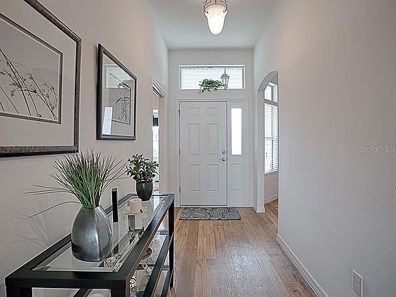 2nd image of 831 Journey Ln