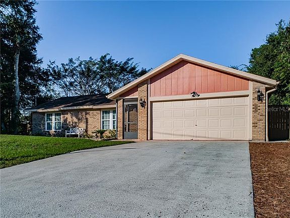 2nd image of 2800 Foxdale Dr
