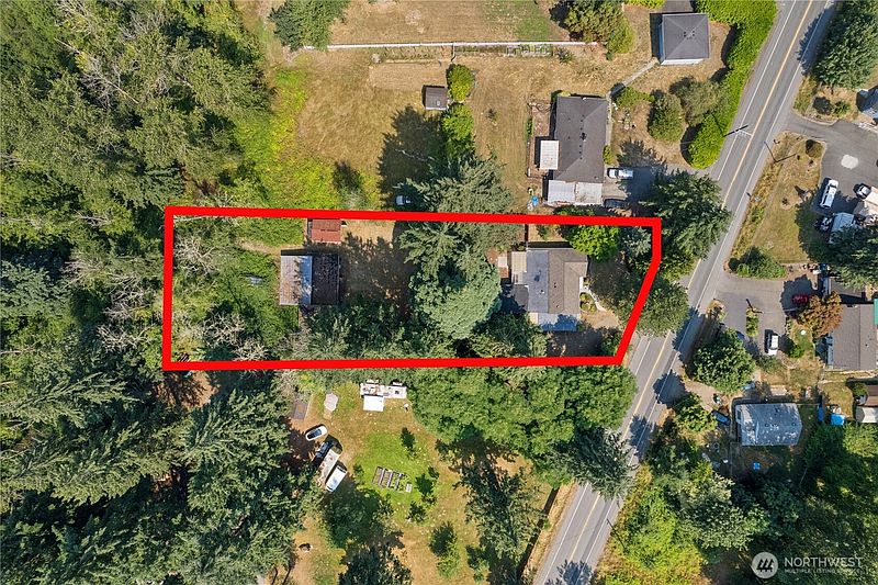 3rd image of 35821 Military Road S