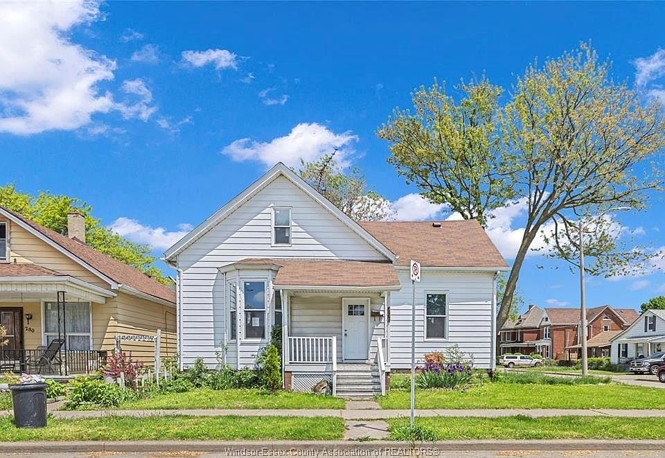 1st image of 294 Louis Ave