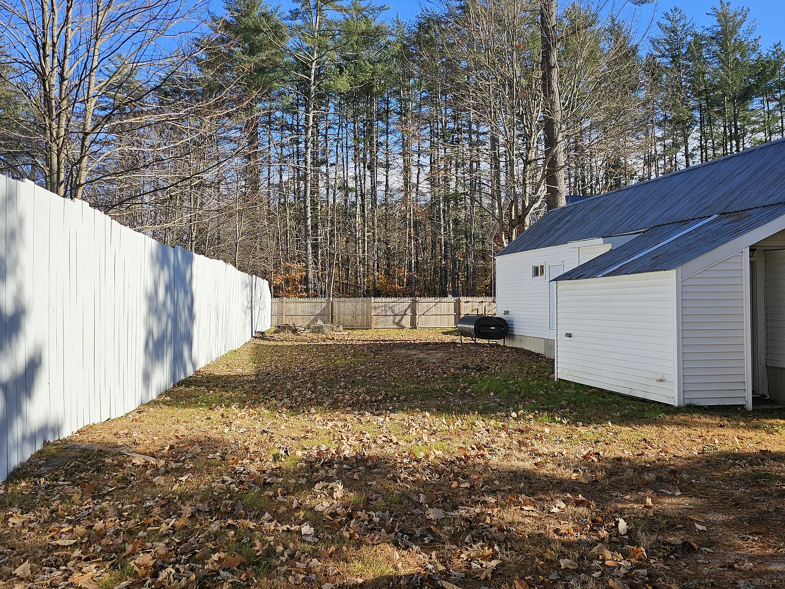 2 bed, 850 sqft, $1,600 — Photo 2