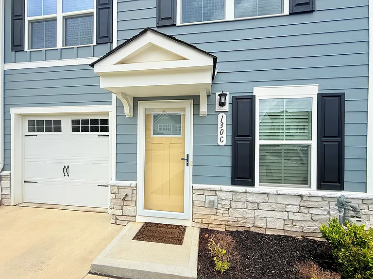 130 Stella Ln #C — Photo 28