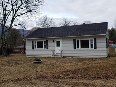 6 Overlook Ter, Adams, MA, 01220