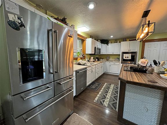 3rd image of 191 Rolling Hills Dr
