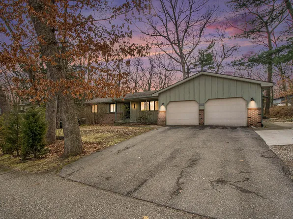 7362 30th St SE, Ada, MI 49301