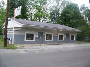 202 W Short St, Manchester, TN 37355