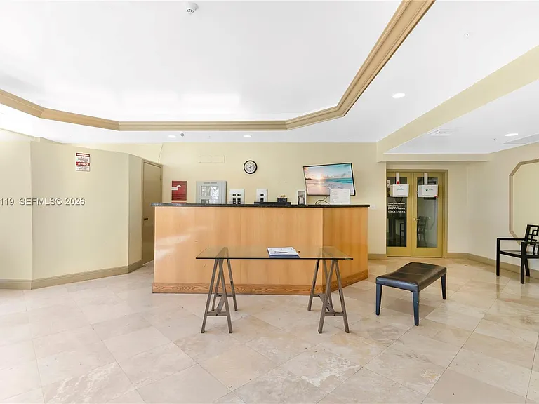 3500 Coral Way #Penthouse 10 — Photo 29