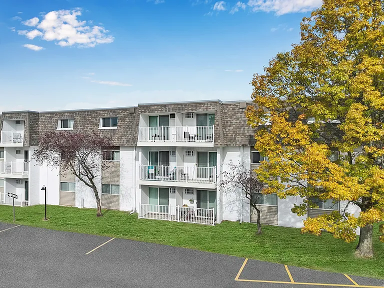 The Wind Song Apartments — Photo 17