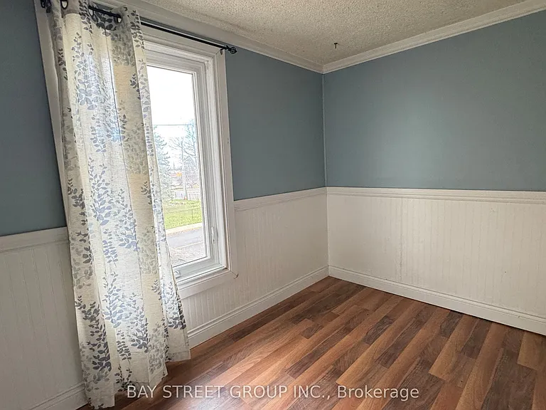 5114 McRae St #UPPER — Photo 13