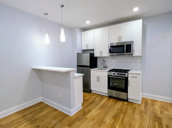 504 E 79th St APT 5G, New York, NY 10075