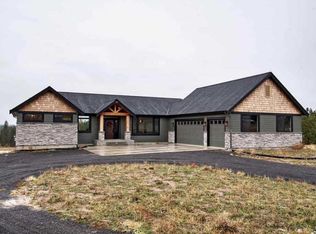 425 E Chattaroy Rd, Colbert, WA 99005