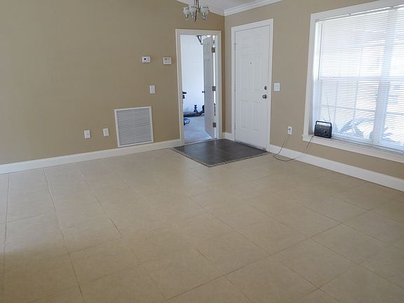 2nd image of 360 Park Ave