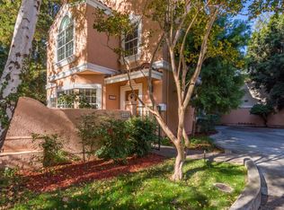 646 Prospect St, San Carlos, CA 94070