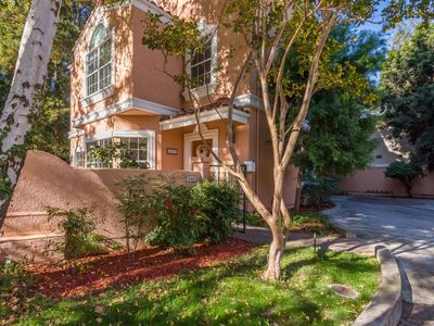 646 Prospect St, San Carlos, CA, 94070