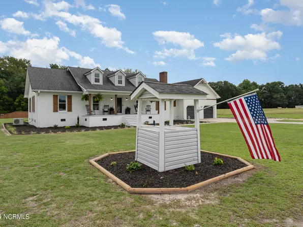 2371 Parkertown Road, Four Oaks, NC 27524