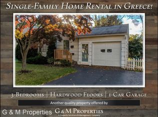 217 Ridgewood Rd, Rochester, NY 14626