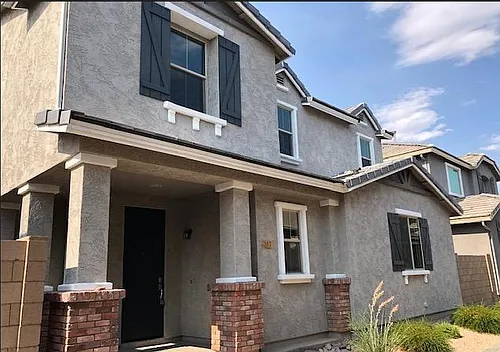 157 N Sandal Photo 1