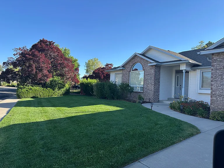 632 W Pagosa Dr — Photo 2