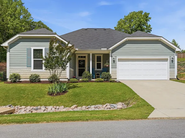 512 Thorny Branch Dr, Raleigh, NC 27603