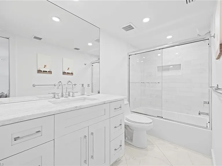 3443 Gulf Shore Blvd N #803 — Photo 17