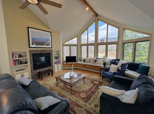 90 Rivers Edge Rd, Bretton Woods, NH 03575
