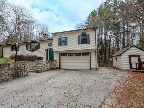50 Edinburgh Drive, Bedford, NH 03110