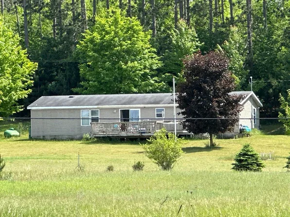 8127 Wood Rd, Kingsley, MI 49649