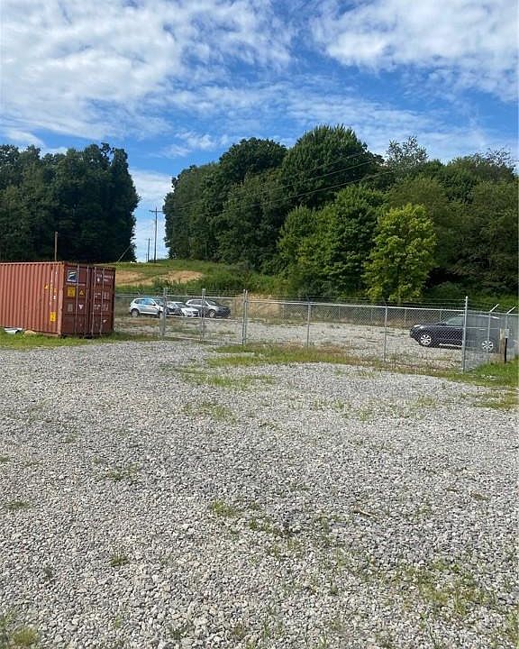 1st image of 2608 Old Route 422 E