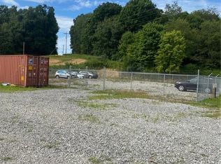 2608 Old Route 422 E, Fenelton, PA 16034