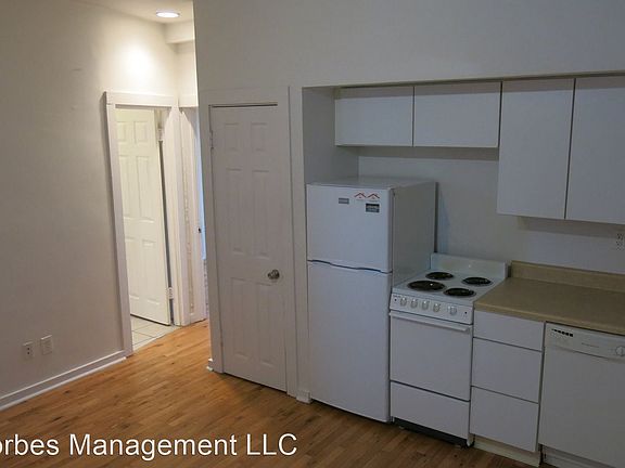 4th image of 3510-3530 Louisa St #7