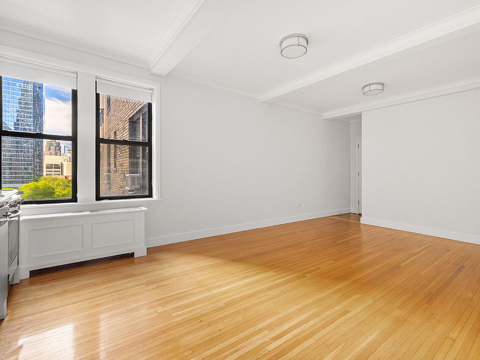 1st image of 210 W 70th St APT 815