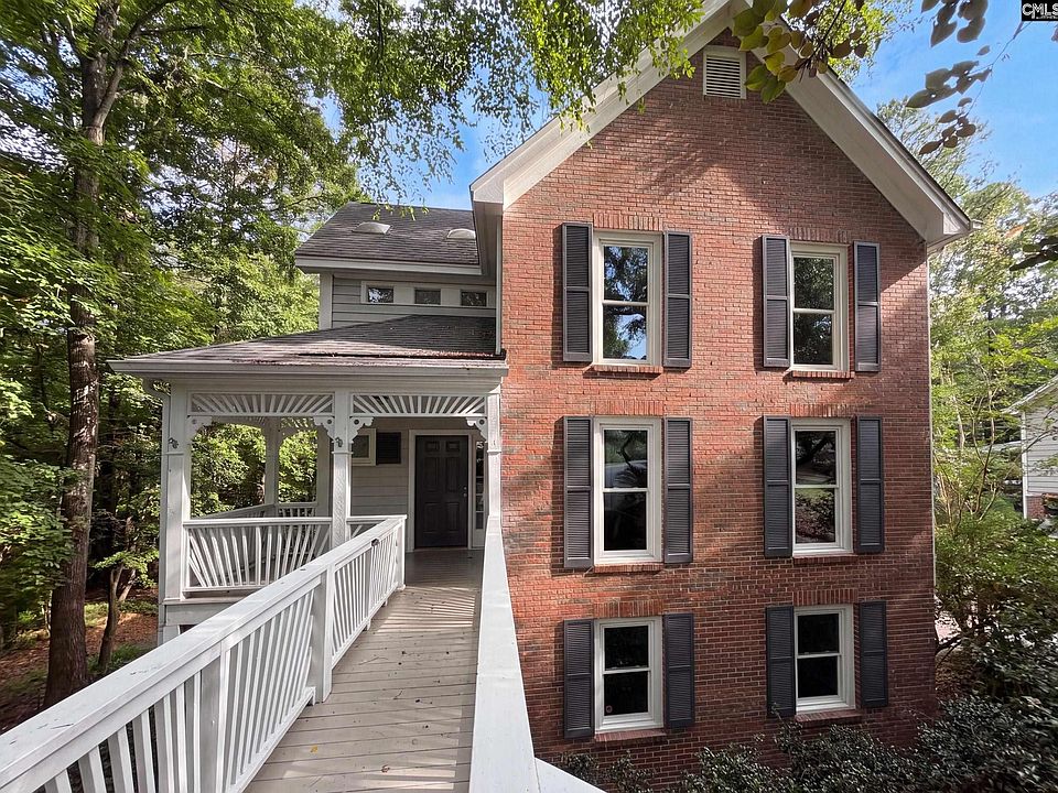 1st image of 212 Conrad Cir