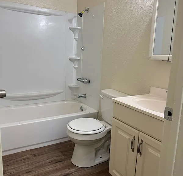 1221 E Fremont St #8 — Photo 9