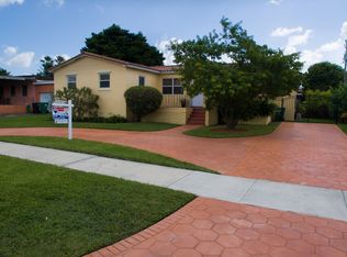 8360 SW 27th Ter, Miami, FL 33155