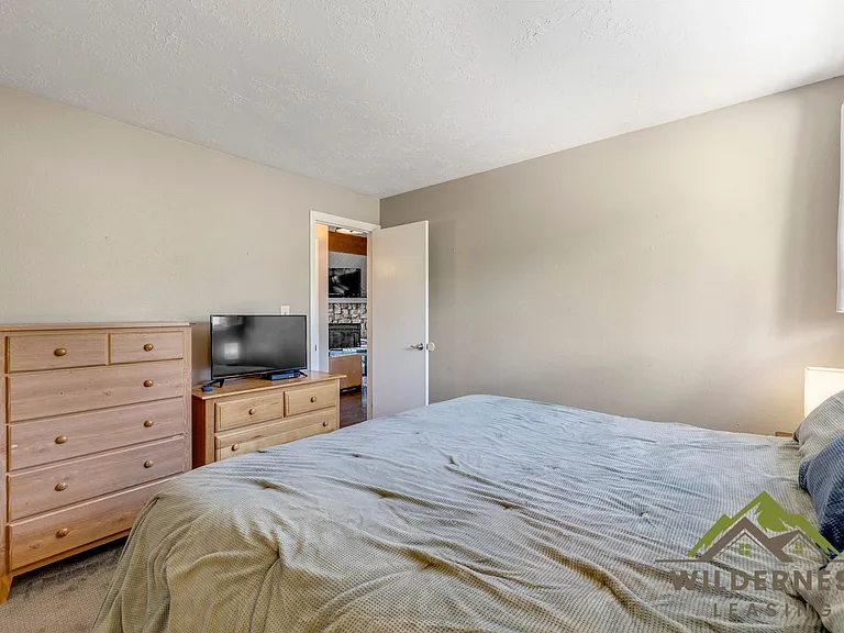 9825 Ryan Gulch Rd #306B — Photo 19