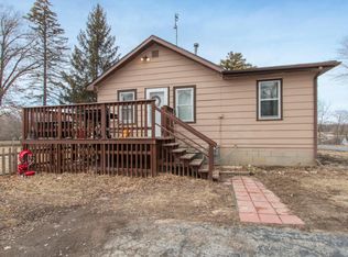 W1115 Poplar Rd, Genoa City, WI 53128
