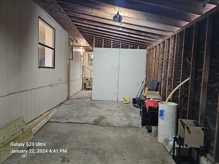 Real Ln — Photo 12