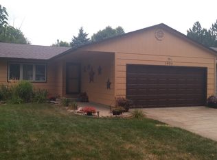 1805 S Berkshire Blvd, Sioux Falls, SD 57106