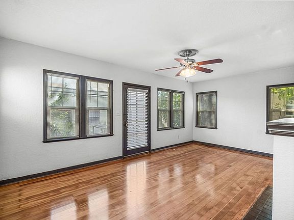 5th image of 3783-3787 1/2 Park Blvd #3785