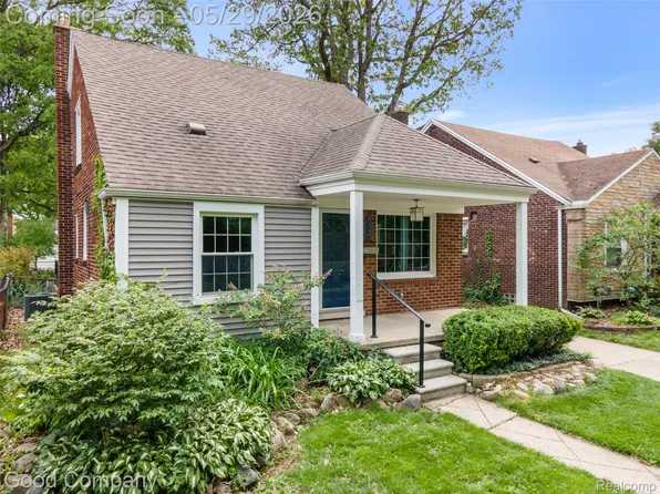 525 Helene Ave, Royal Oak, MI 48067