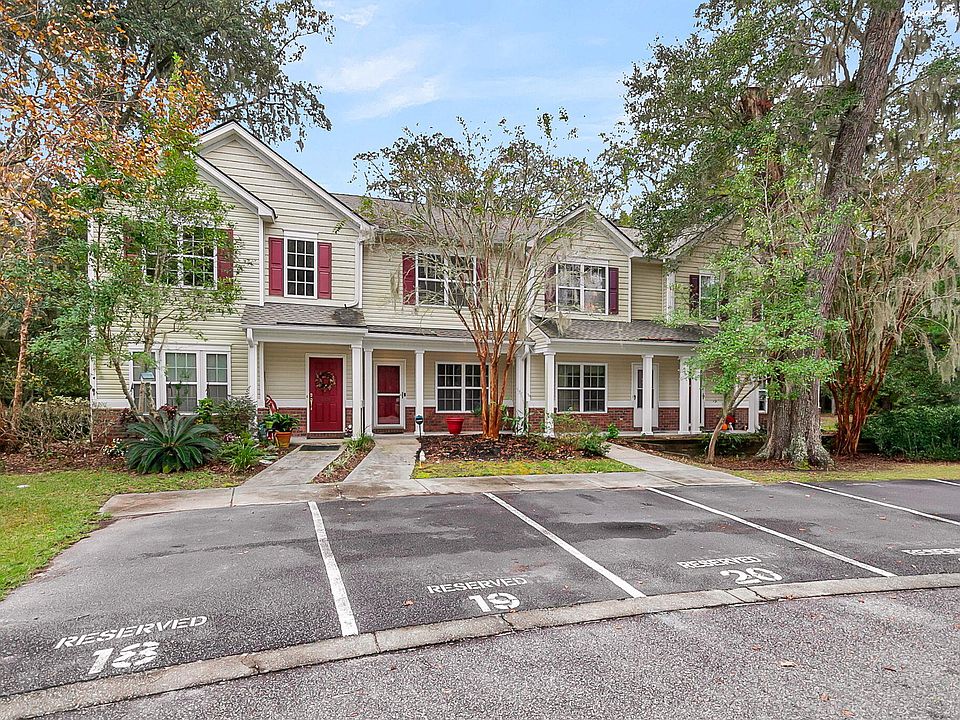 1st image of 304 Chinquapin Dr