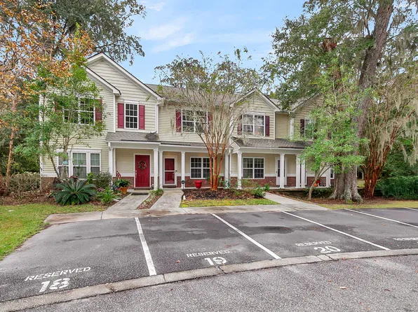 304 Chinquapin Dr, Summerville, SC 29485