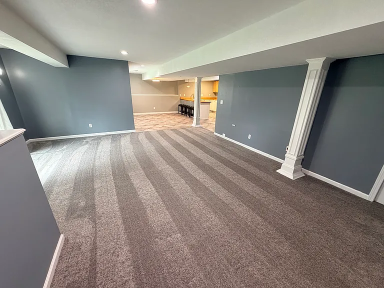S Fox Ridge Dr — Photo 3