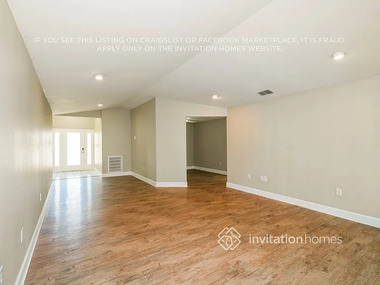 3236 Forestbrook Dr N — Photo 4