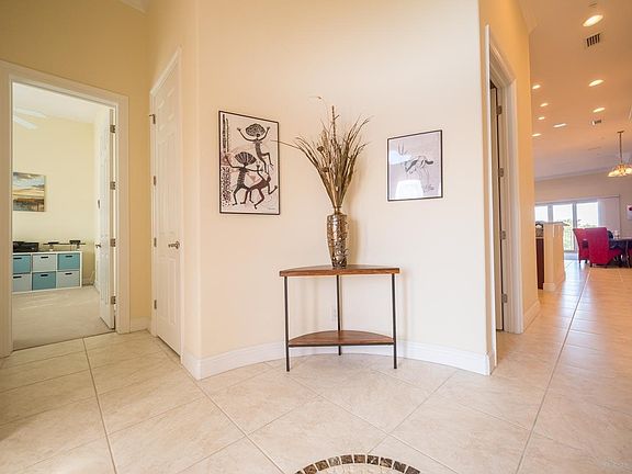 3rd image of 13840 River Road Park St #301