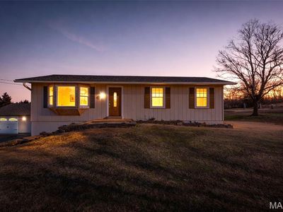 2950 Stonehouse Rd, De Soto, MO, 63020