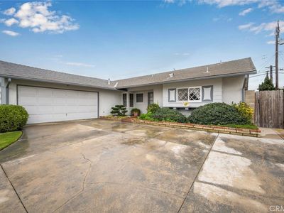 11384 Harrisburg Rd, Los Alamitos, CA, 90720