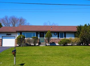 24 Miller Rd, Latham, NY 12110
