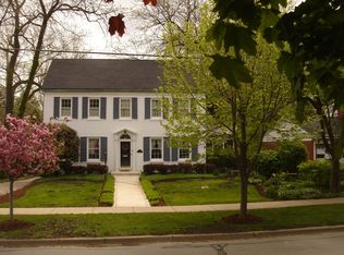 201 N Park Blvd, Glen Ellyn, IL